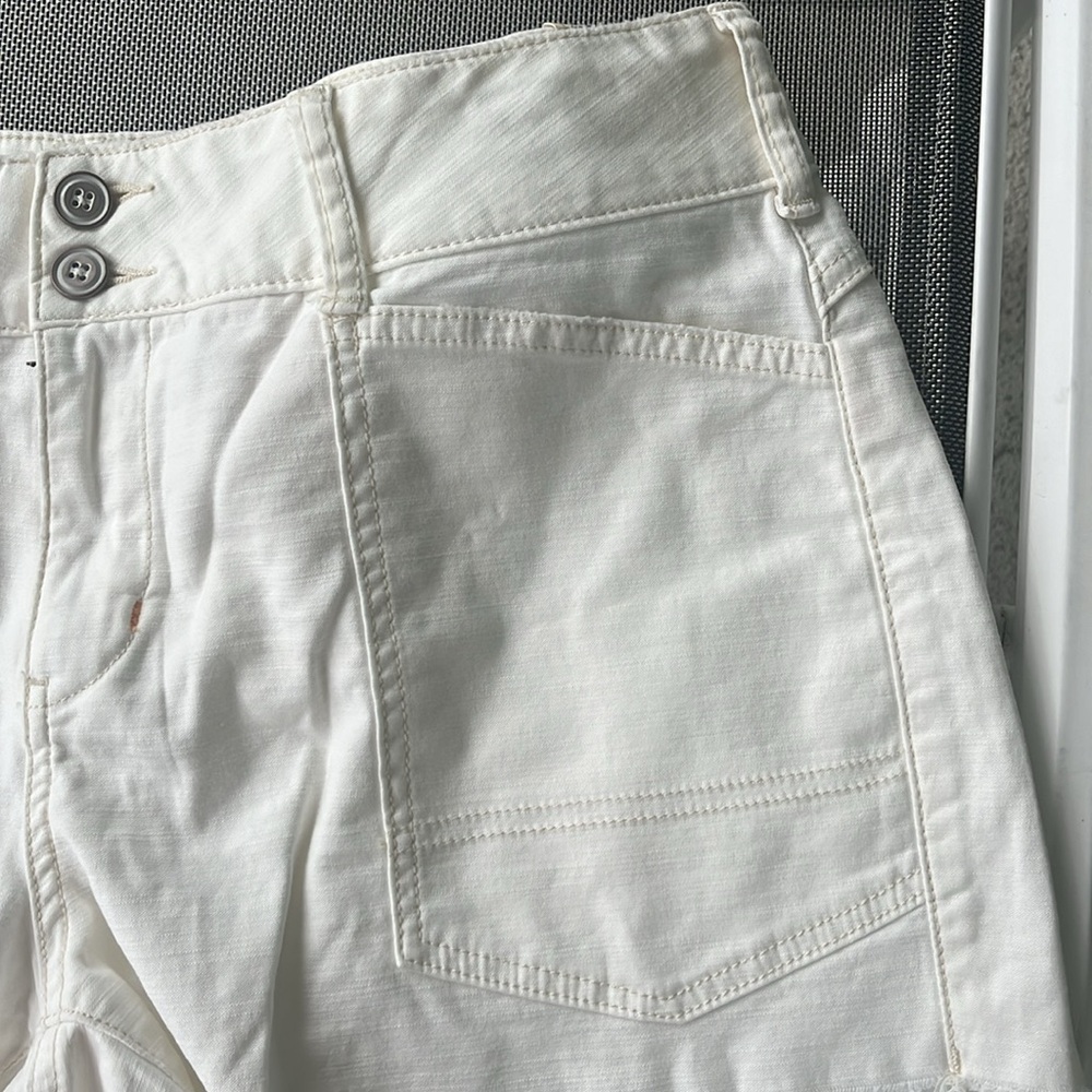NWT Pilcro The Wanderer Low-Rise Shorts Beige - Picture 5 of 16